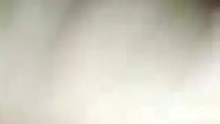 احتكاك في باص عربي