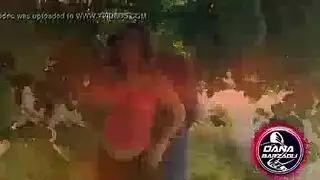 عاهرة القدم xxx: أصابع قدم الشقراء في عمق الشرج والمهبل