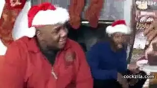 هزاز وردي وآلة جنس: عاهرة المكتب السمراء تمارس الجنس مع زميلها