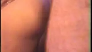 من مطربة إباحية طامحة إلى ملكة الإباحية لمرة واحدة