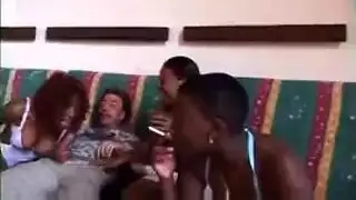 عاهرات مثيرات أنبوب إكس إكس إكس جنس ثدي قوي وقذف داخلي