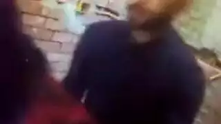 الفتاة المطيعة تأخذ كل شيء