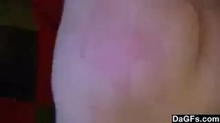 كاميرا خفية تلتقط الشقراء وهي تمارس الجنس بقوة في المكتب