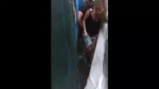 المراهقات اللاتينية المشاغبات تمارس الجنس على كاميرا مباشرة من أجل متعتك