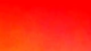 سكرانة وقحة تمص في الشارع علناً