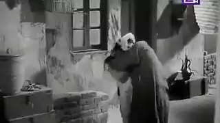 شريط جنس عربي قديم: قبلة فرنسية عاطفية ونهاية بالقذف