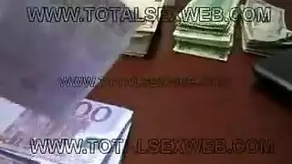 إيلاج مزدوج بقضبان سوداء: ركوب قاسي وشرج عميق