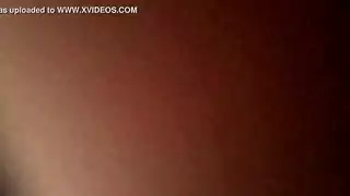 سكسي لابس قبع يكشم طيزها