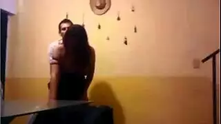 لقطات خفية لزوجة عاهرة تمارس جنس مزدوج