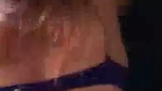 من لعق غريب إلى جنس وجه إباحي مع بيلا المتلهفة