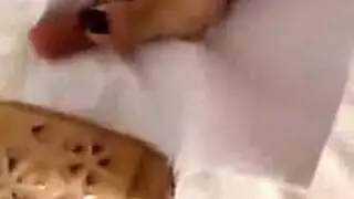 جلسة جماعية مزدوجة لنجمة مراهقة