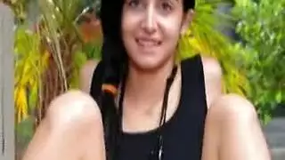 المدير الشبق ينكح سكرتيرته المستعدة بنكاح قاسي في مكان العمل