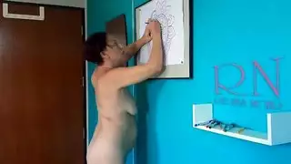 ورشة الرسم العارية الهندية: ماندالا إيروتيكية ورسم عاري إباحي