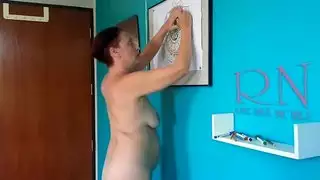 إباحية بالطريقة الهندية: الرسم على الجسد يؤدي لجماع شرجي قوي في الاستوديو