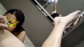 بضيافة والدة صديقي الليلة