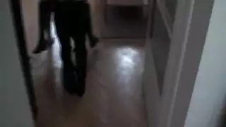امراه تستعبد رجلان
