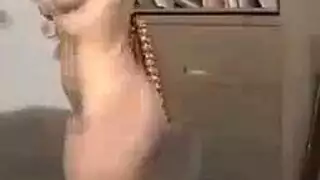 ٥ جنس شرجي قاسي: تايلور تتوسل أن تُمسح مؤخرتها وتُغتصب