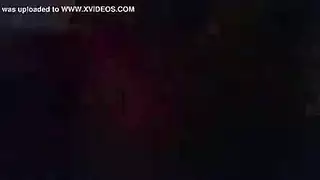 قضيب سميك يلطخ ثدييها بدفقة مني ساخنة