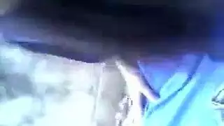 إباحية جامعية قاسية: فتيات مشعرات في مسابقة إيلاج عميق