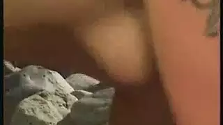 مراهقة ثنائية العرق تتعرض لحلق عميق لقضيب ضخم قبل شرج خشن وإختراق مزدوج مكثف