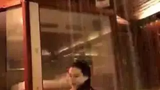 امرأة مثير، رايلي بروكس يرتدي شيئا سوى الأحذية مع الكعب العالي بينما إغاظة بوسها