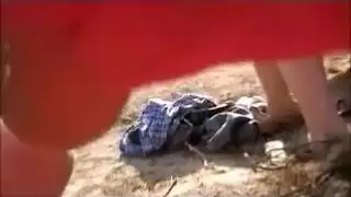 قذف خطير بينما زوجها في الغرفة الأخرى