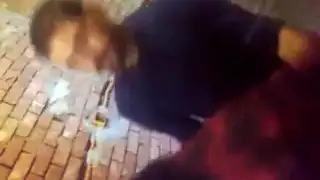 محب النساء وخطيبته في مداعبة إباحية خام