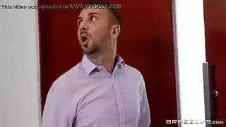 عار علني: هذه العاهرات لا تتوقف عن المص والجماع في الخارج