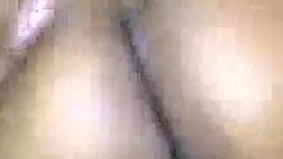 شقراء تترك الرقص من أجل جنس شرجي صريح مع أصدقائها