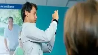 المدير ينكح موظفاته بقسوة على المكتب