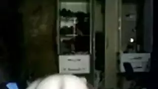 عارضة برازيلية تظهر مؤخرتها الساخنة في إغراء مثير