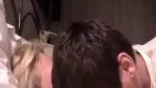 سودني مسك روز في الشارع