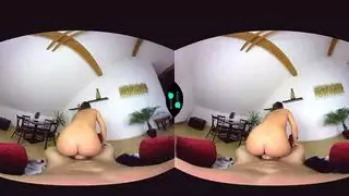 شريط جنس في آر من وجهة نظري: فتاة صغيرة تركب زبي الصلب بلا توقف