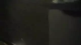 حفلة حفرة المجد تحول ربات البيوت المخنثين إلى عاهرات جائعة للقضيب