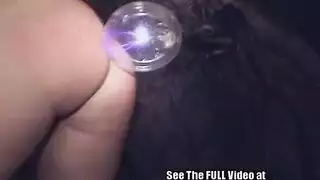 جميلة تشيكية تمارس العاب بالإصبع والدسار عن قرب