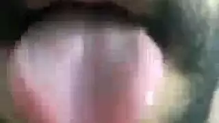 فتاة ترانس جامحة في رقصة وجنس عنيف