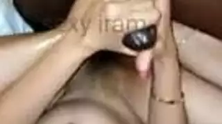 مصرية مثيرة بمؤخرة قابلة للأكل ترقص عارية في فيلم إباحي