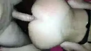 فحل لبناني يضرب فرج ضيق بقوة