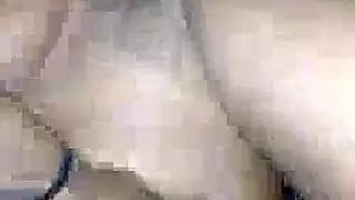 اليابانية سمراء تأخذ قضيبين كبيرين في ثنائي الاختراق الثلاثي