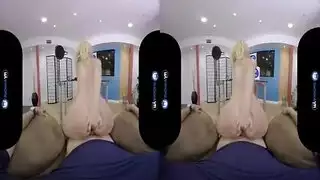 صراخ في السماعة: الواقع الافتراضي يجعلها تبلغ ذروتها بقوة