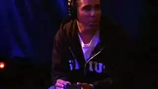 حلم جنسي مليء بالبخار يتحقق بينما تركب جيسيكا جايمز عاشقها