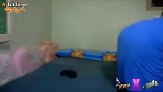 طالبة مصرية بعد الدرس