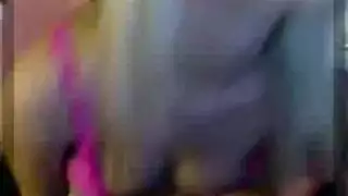 جنون قذف داخل مؤخرات المراهقات إكس إكس إكس سائل منوي على مؤخرات صغيرة