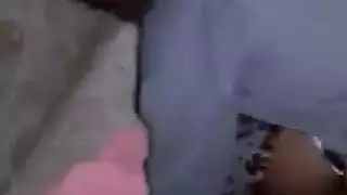 عاهرة مثقوبة الحلمات تمتلئ بقضيب أسود كبير بعد ممارسة الجنس