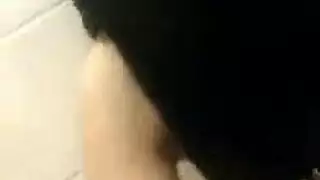 نساء عربيات محجبات متحررات في مشهد جنس جماعي صريح