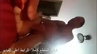 فتاة ليبية تثقب بعنف في فرجها المبلل مشهد إباحي متطرف