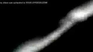 أصوات تدفق من كس نجمات الإباحية أثناء الجنس