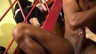 نساء جزائريات ممتلئات يحبّن المص العميق