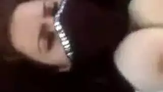 بدوية غير مخلصة تحب سكس السيارات الخشن
