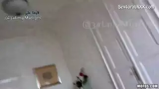 نهود الطالبة الكبيرة نيك مقابل المال